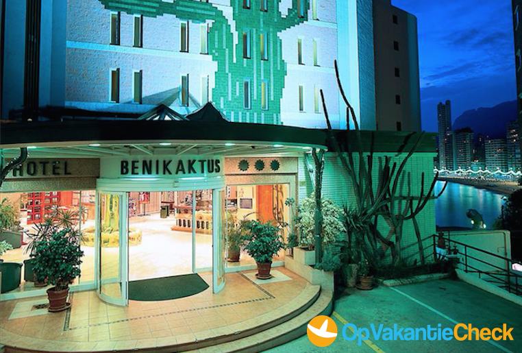 Hotel Benikaktus