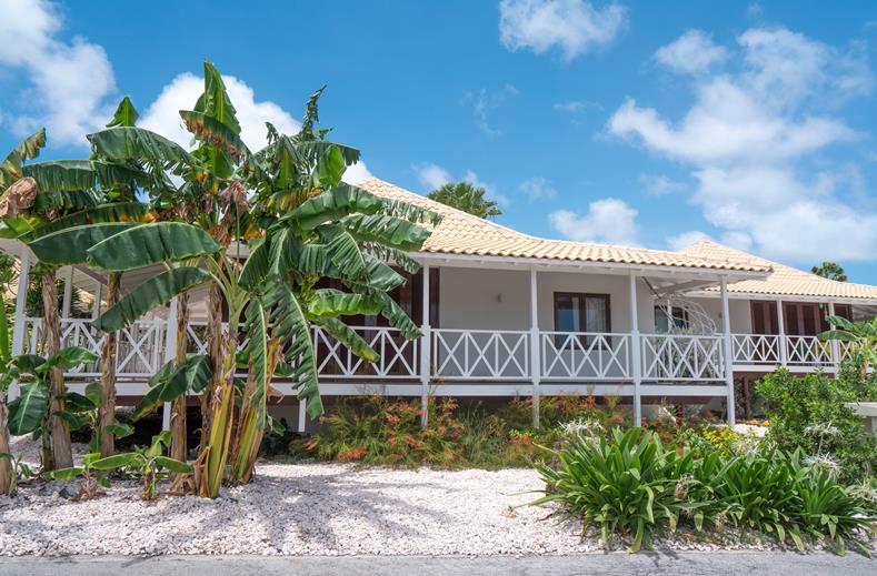 Papagayo beach resort